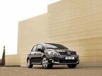 Toyota Auris 2010 photo