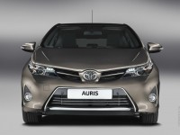 Toyota Auris 2013 photo