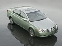 Toyota Avalon 2005 photo