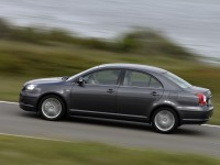 Toyota Avensis 2003 photo