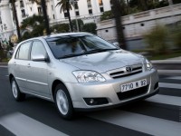 Toyota Corolla 2000 photo