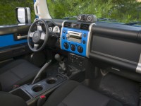 Toyota FJ Cruiser photo