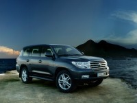 Toyota Land Cruiser 200 2011 photo