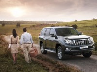 Toyota Land Cruiser Prado 2010 photo