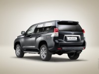 Toyota Land Cruiser Prado 2010 photo