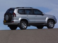 Toyota Land Cruiser Prado 120 photo