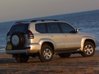 Toyota Land Cruiser Prado 120 photo