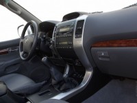 Toyota Land Cruiser Prado 120 photo