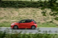 Toyota Yaris photo