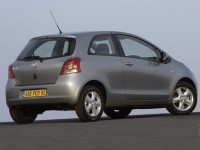 Toyota Yaris 2005 photo