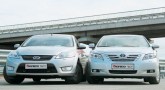 Ford Mondeo vs Toyota Camry.      